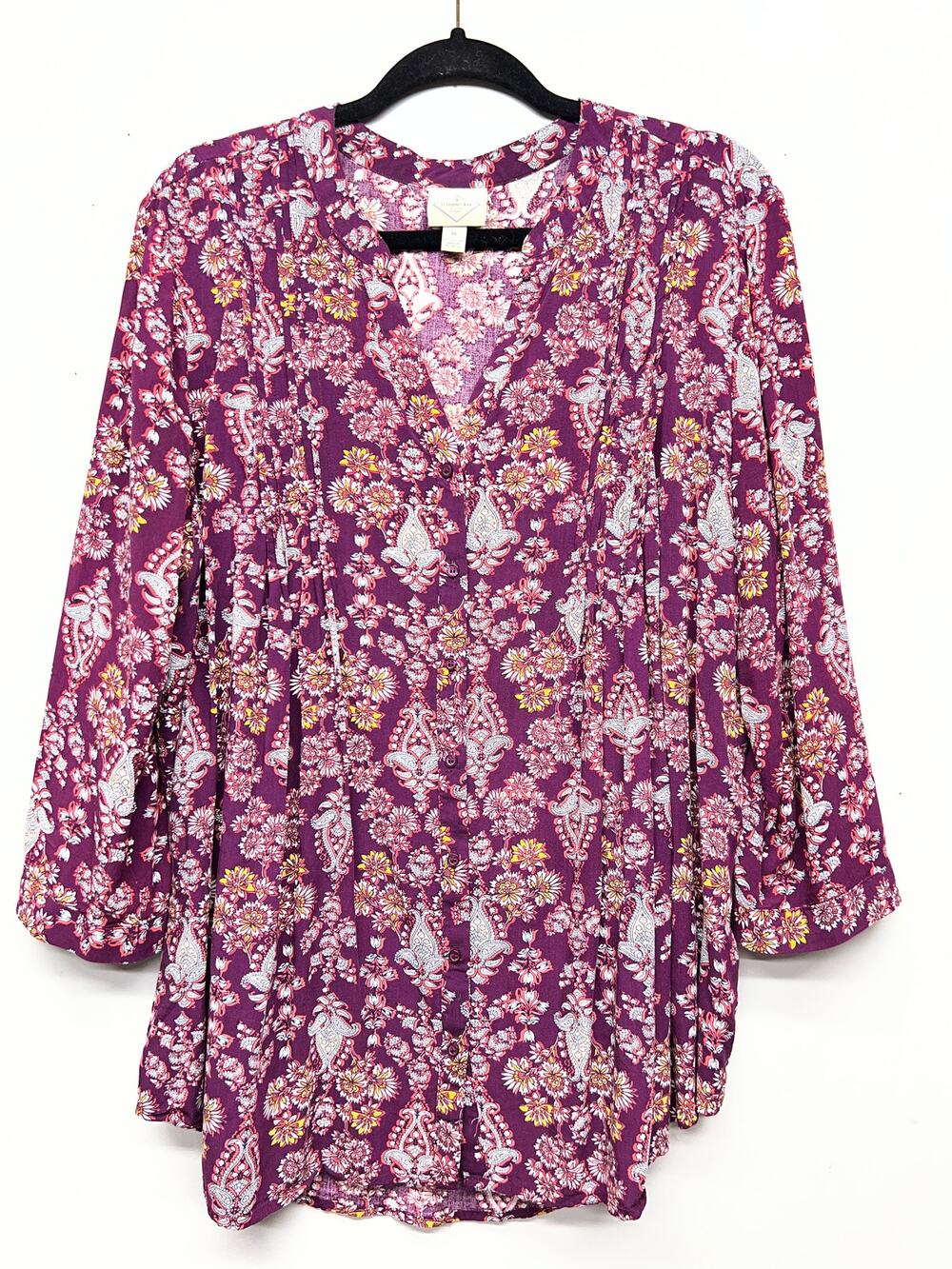 St. John's Bay V-Neck 3/4 Sleeve Dark Floral Boho Top Womens XL Dark Cottage